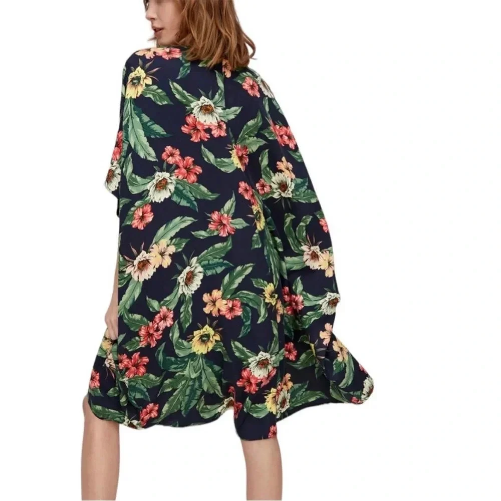 ARITZIA SUNDAY BEST Aitken Tropical Beachy Boho Flowy Longlined Open Kimono